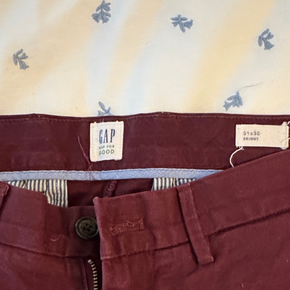 GAP Men's Chinos - Deep Red